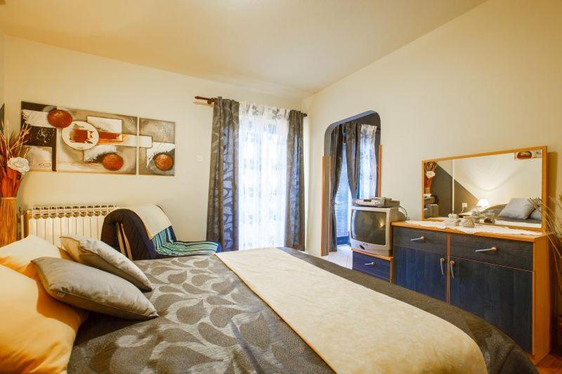 Apartmani Gilda فيرسار المظهر الخارجي الصورة