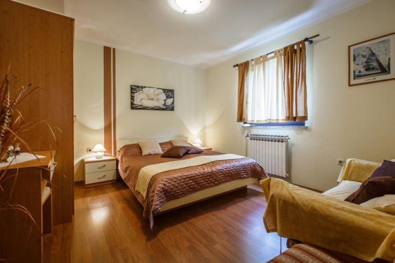 Apartmani Gilda فيرسار المظهر الخارجي الصورة